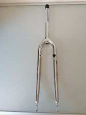 neue starre  hi-ten trekkingabel 28" mit 1 zoll gewindeschaft, 240mm /130mm