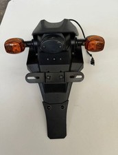 Kennzeichenhalter Code +