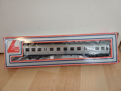 Personenmodellwagen 309155 von
