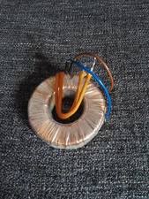 Ringkerntransformator Trafo 100 VA / Watt - Primär: 0-230 V - Sekundär: 12 V