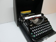 Continental Schreibmaschine in