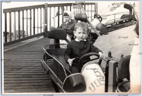 Kinder karussell fahrgeschäft - karussell,