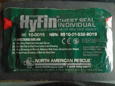 US Army Verbandsmaterial, Schusswundenverband, abgelaufen - Nur Dekoration