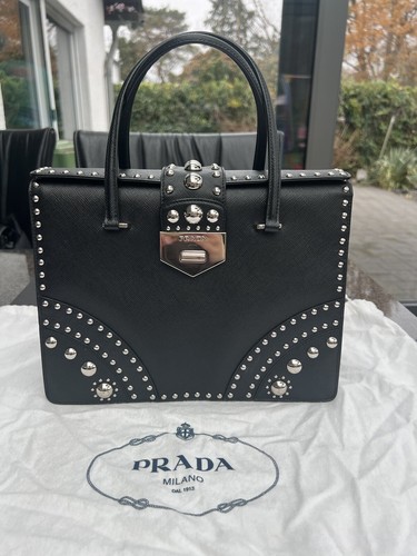 Prada tasche schwarz silber - prada,