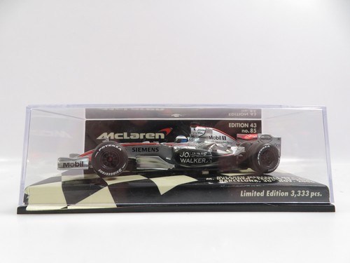 Minichamps 530064399 - 1:43,