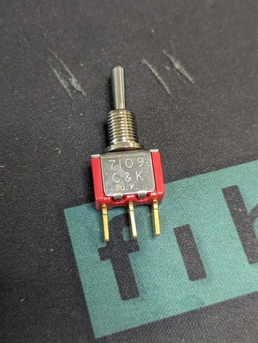 7109 switch gold - c&k,