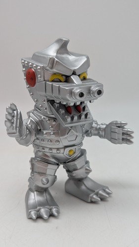 Youtooz mecha godzilla vinyl - mecha,