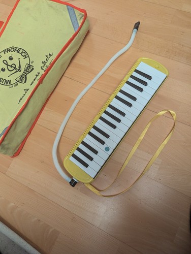 Melodica 32 tasten - (gelb),