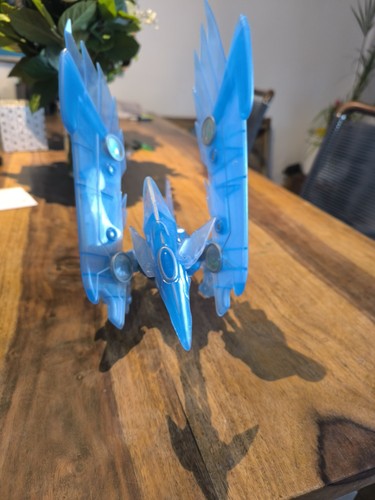 Ein leuchtender blauäugiger - leuchtender,