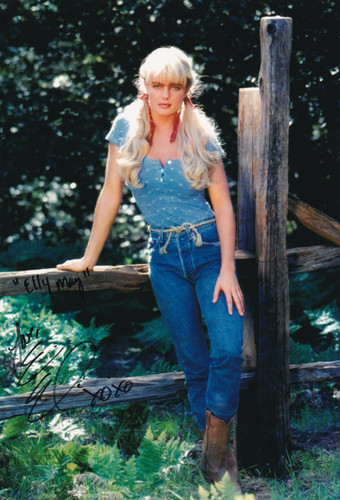 Erika eleniak signed autogramm - eleniak,