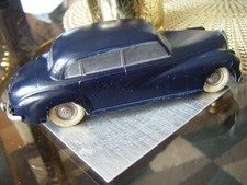 PRAMETA MERCEDES BENZ 300 BLAU