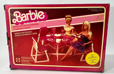 BARBIE ESSZIMMERTISCH & STÜHLE Mobili Tavolo pranzo sedie 2475 Möbel NEU