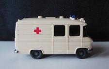 Wiking Modellauto 1:87