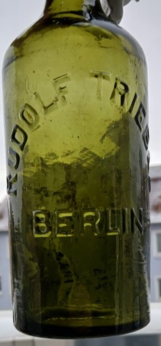 Alte grüne bierflasche - alte,