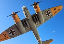 Junkers Ju 88 A-4   gebautes Modell von Revell  in 1:72