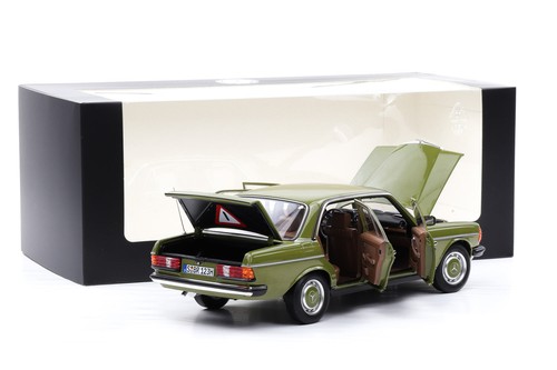 Norev mercedes benz 200 - 1:18,