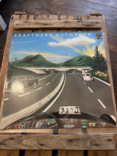 First press kraftwerk - first, press!
