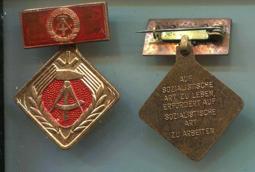 Ddr aktivist der - aktivist,