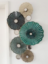 XL Wand Dekoration Wandblume Metall Türkis Spiegel Flower Spiegel 114 cm