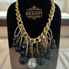 CHANEL Vintage 90s Runway