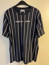 Tommy Hilfiger Core Logo Herren T-Shirt - Schwarz, Größe M