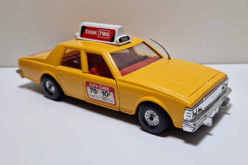 Corgi chevrolet caprice - corgi,