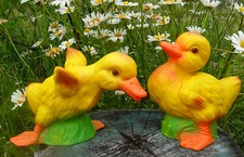 2 tlg. Set niedliche Küken Entenküken Ente Gartenfigur Bauernhof Hühnerhof Deko