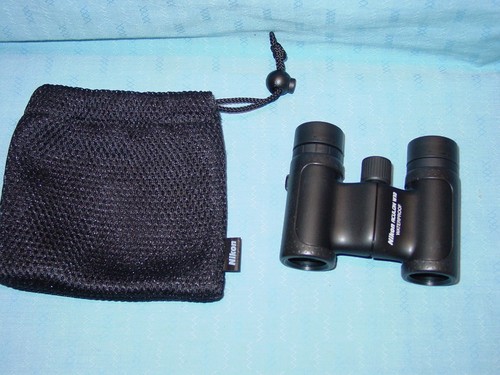 Nikon aculon 10x21 - aculon, 10