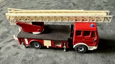 Siku 2819 LKW Mercedes Benz SK Feuerwehr Drehleiter 1/55 Spielzeug Modellauto