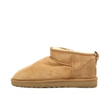 UGG Damen Classic Ultra Mini