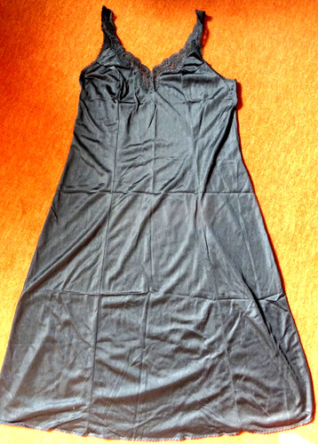 Elegantes unterkleid 44 - unterkleid, v