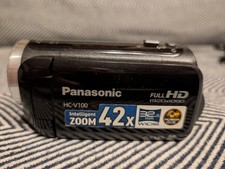 Panasonic HC-V100 Full HD