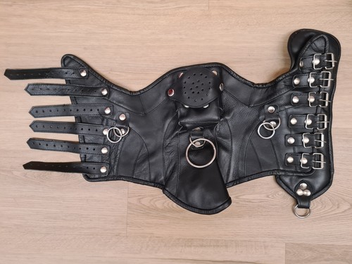 Maske aus echtem - , für