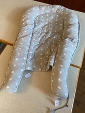 Baby Nest, grau mit Sternen Muster Zustand wie Neu, faltbar
