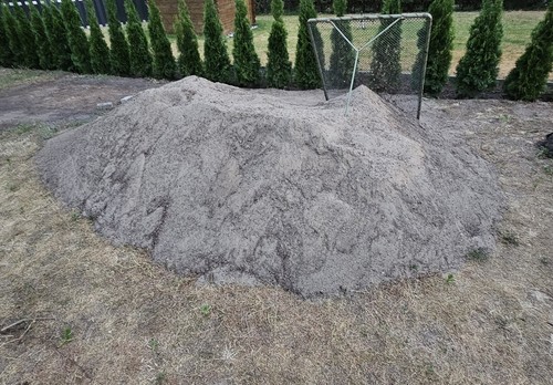 Erdaushub verschenken für - zu,