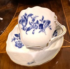 Meissen Aquatinta Moccatasse mit Untertasse und Goldrand 1 Wahl