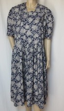 Laura Ashley Sommerkleid 42 44 blau weiß vintage Kleid geblümt Matrosenkragen