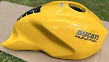 Kraftstofftank gelb, Ducati Monster, 58612691EY, mit gleichmäßigen Dellen