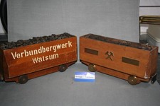 2 ältere Loren Bergwerk