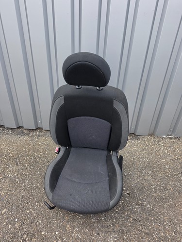 Peugeot 206 plus fahrersitz - +,