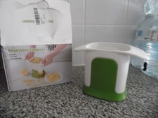 Karton Kartoffelhacker Gemüsehacker Kunststoff & Metall weiß & grün gebraucht? sehr guter Zustand