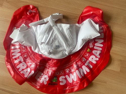 Schwimmring - ***,