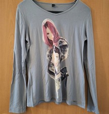 Shirt Sarah Kern mit coolem Frauen Motiv 38