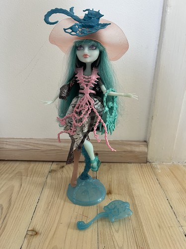 Monster high puppe haunted - monster,