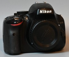 Nikon D D5100 16.2MP