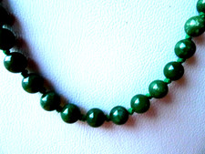 Nephrit Jade Kette  8 mm 
