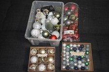 100 Christbaumkugeln bunt gemischt   Konvolut  teilweise Neu