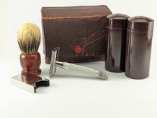 Rotbart Mond Extra Rasierer