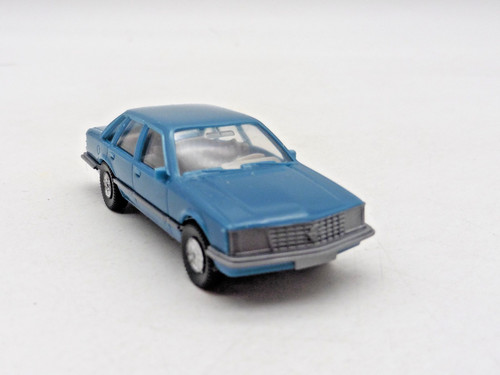 Wiking opel - 82,