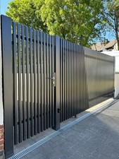 Modern Metallzäune aus Polen